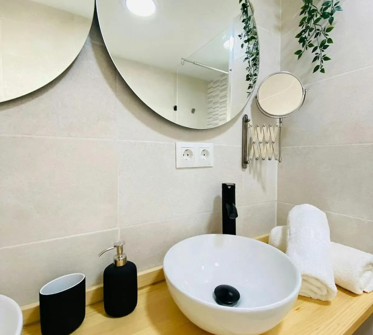 Moderno Apartamento Con Vistas Al Mar -Benalmadena Apartment Benalmadena